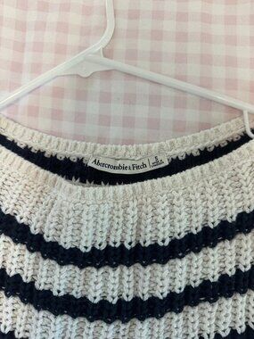 Abercrombie Cutoff Sweater